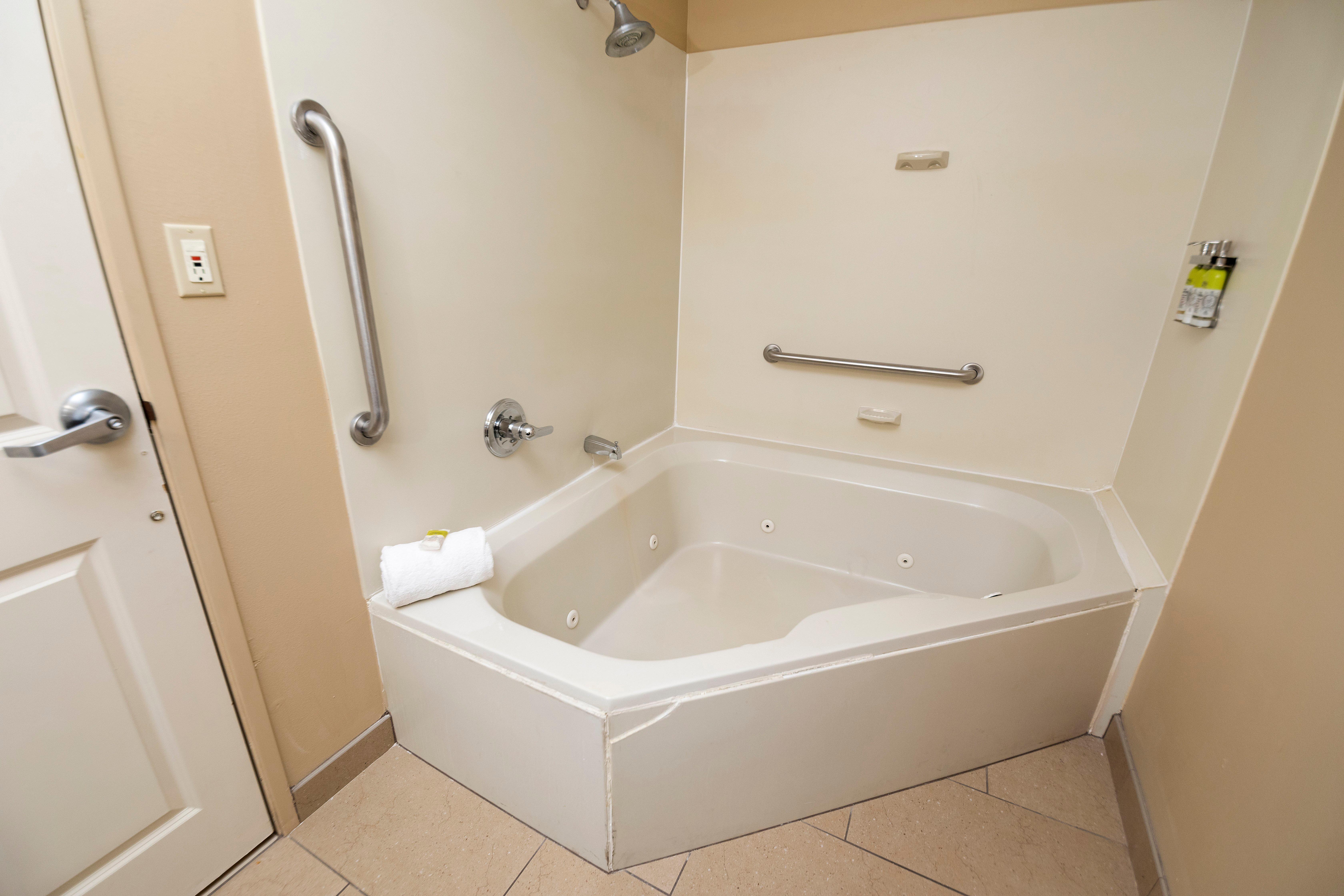 Holiday Inn Express Bloomington West By Ihg Eksteriør billede