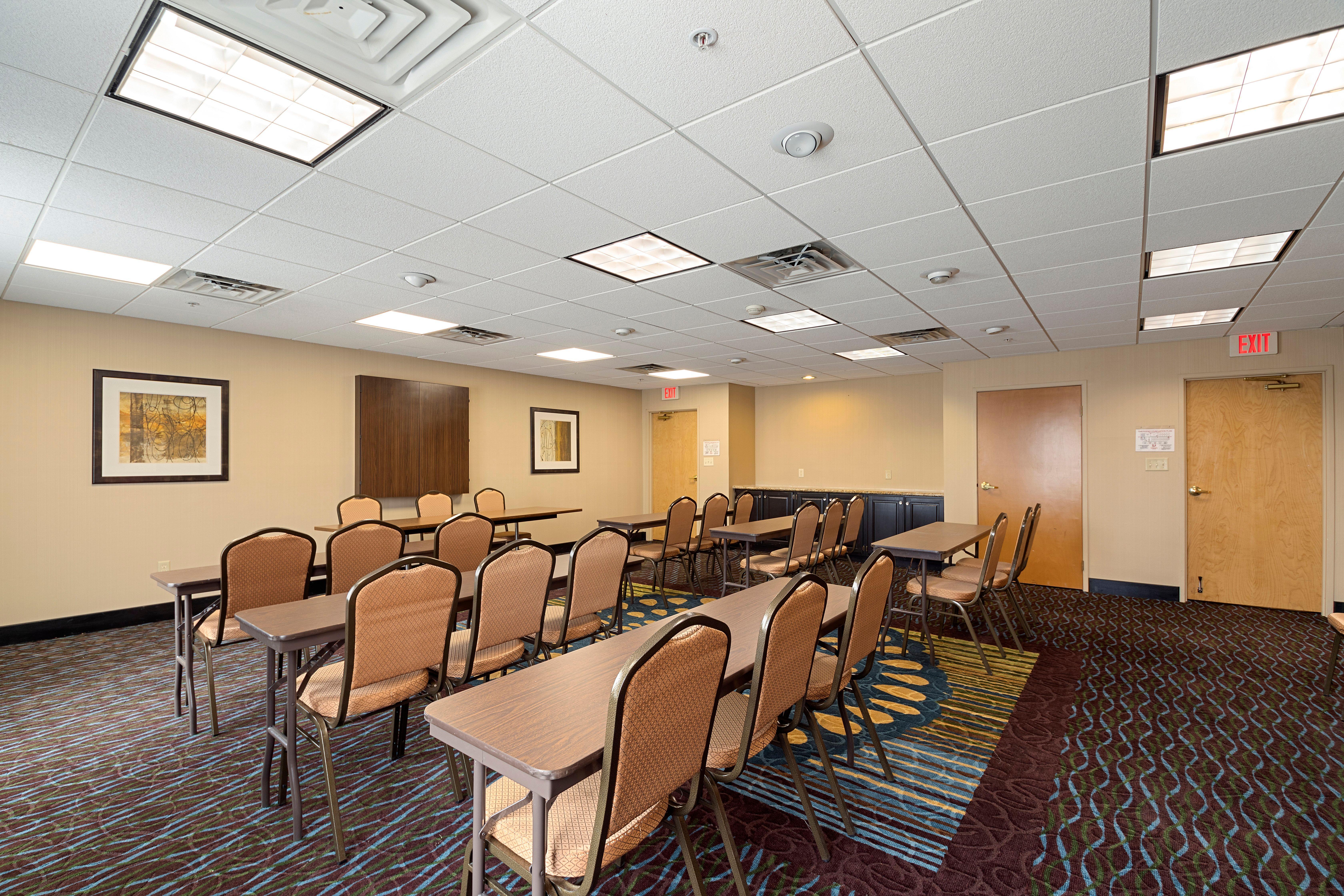 Holiday Inn Express Bloomington West By Ihg Eksteriør billede